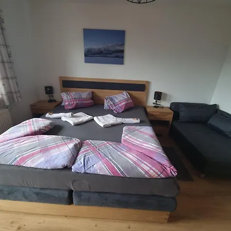 Urlaub Am Bauernhof Bei Familie Steinbrecher Bad Mitterndorf