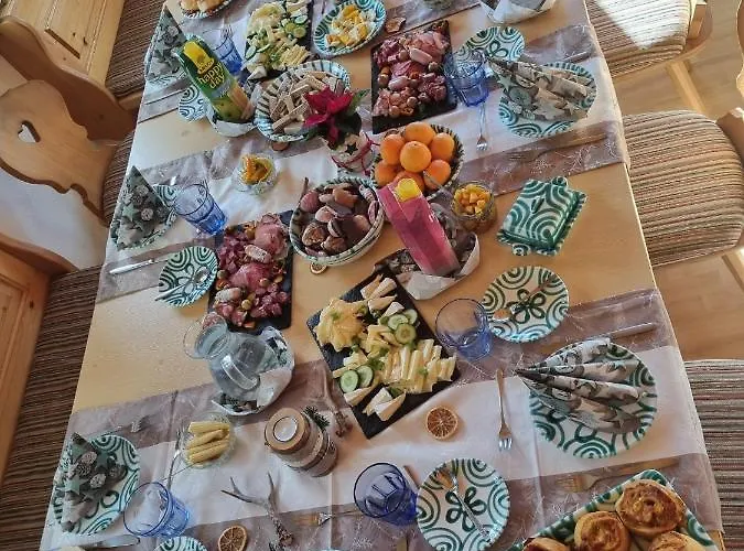 Urlaub Am Bauernhof Bei Familie Steinbrecher مزرعة للإقامة باد ميترندورف